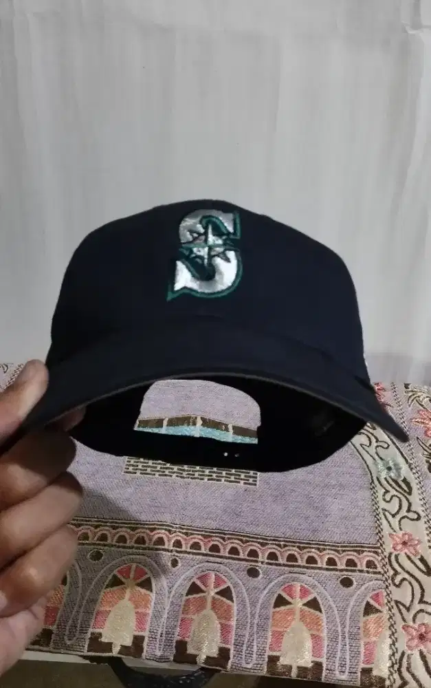 Snapback Fortyseven
Seattle Marines'
All Size
Full tag