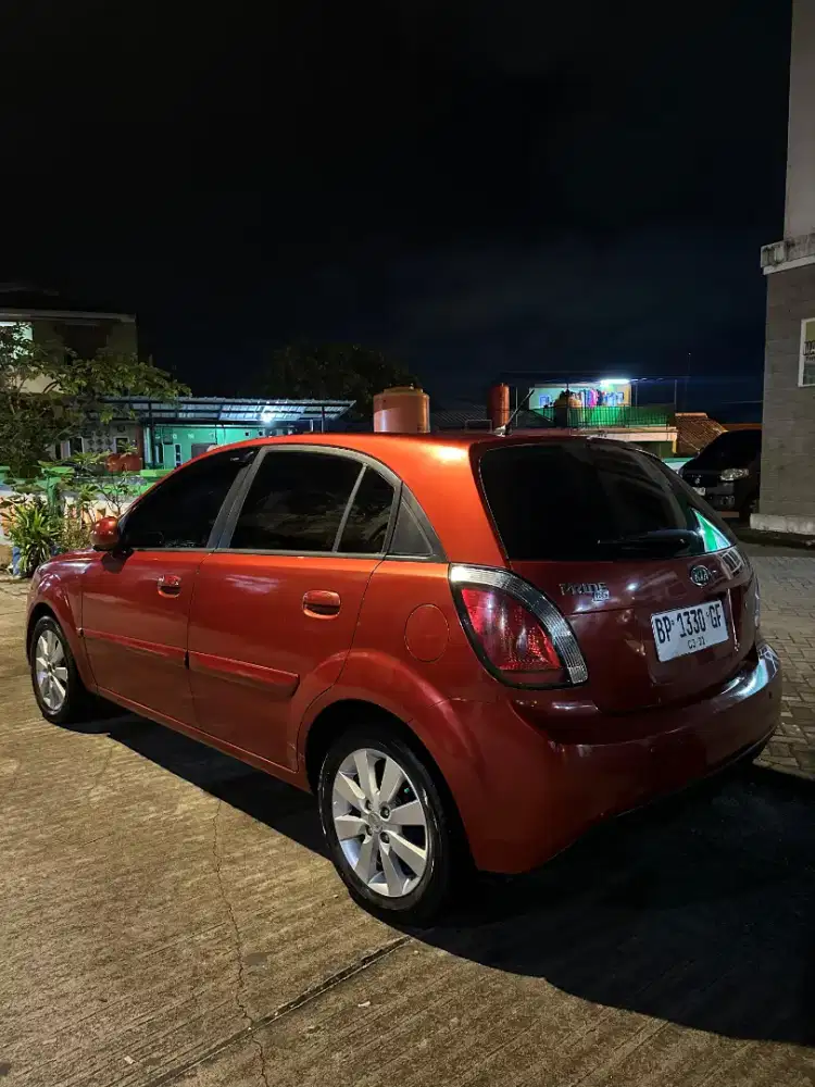 KIA RIO 2011 MATIC