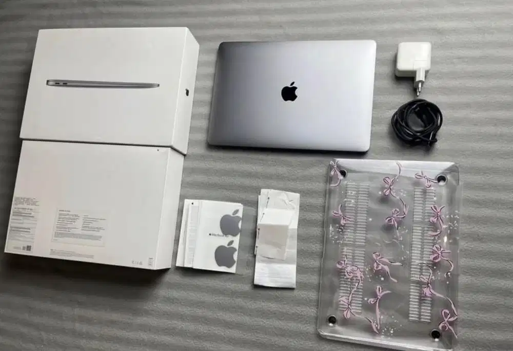 Macbook Air 2018 i5 Ex iBox Ram 8gb SSD 128gb 13inch