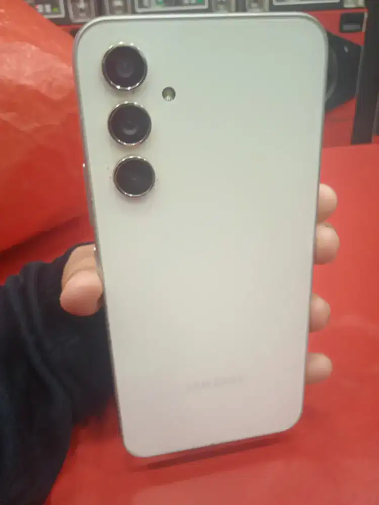 Dijual Hp Samsung A54 5G Ram 8/126gb NFC