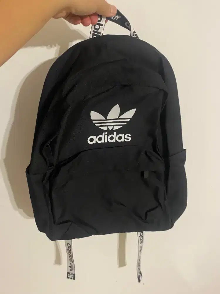 Tas Adidas Adicolor Backpack Hitam