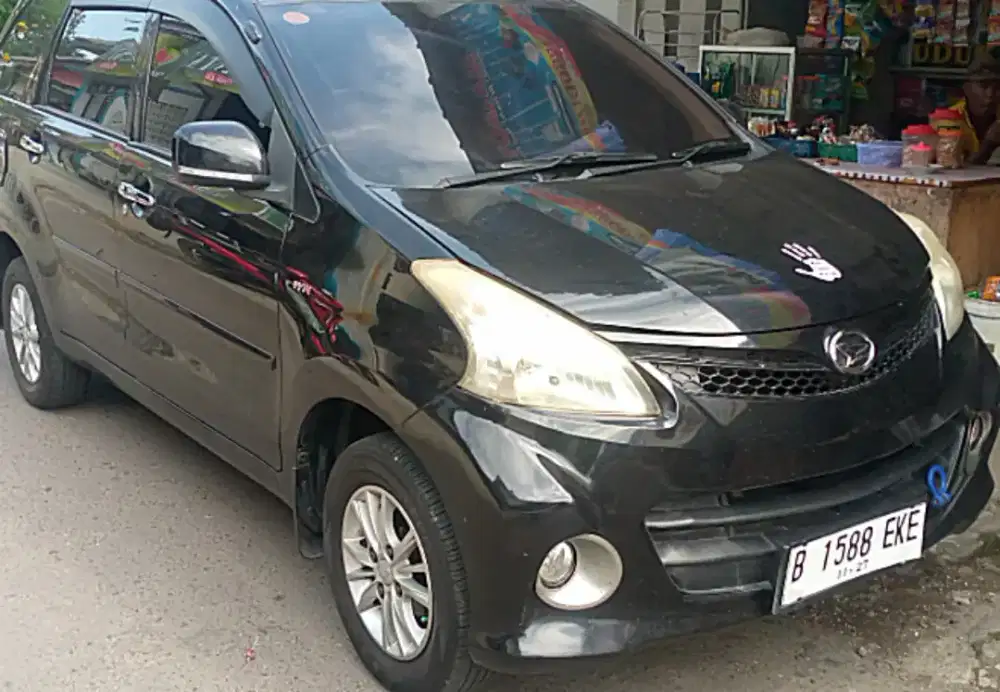 Xenia Mulus dan terawat R.delux