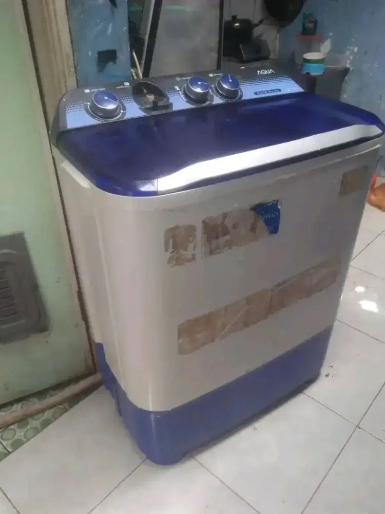 mesin cuci 2 tabung aqua 8kg