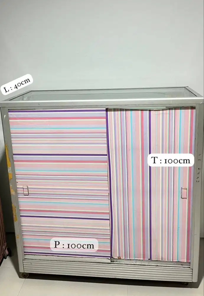 Etalase Kaca Aluminium Second – Ukuran 100×40×100 cm | Kokoh & Siap