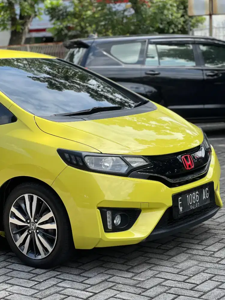 JAZZ RS GK5 Low KM Lemon 2014