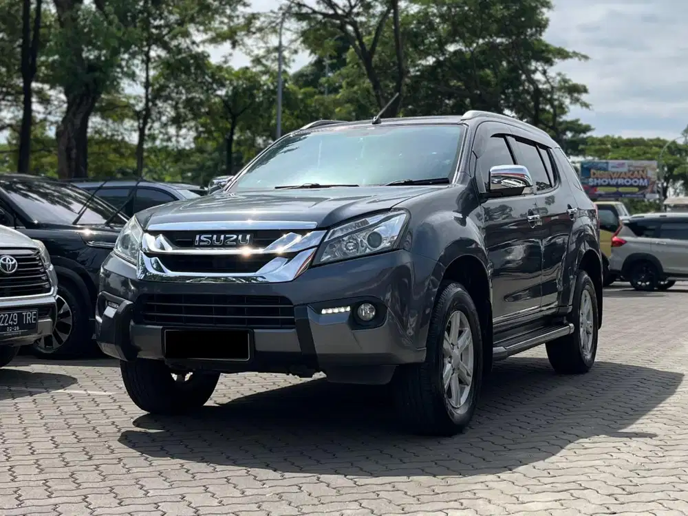 [ TERAWAT ] ISUZU MUX 2.5 AT MATIC 2017 ABU- ABU