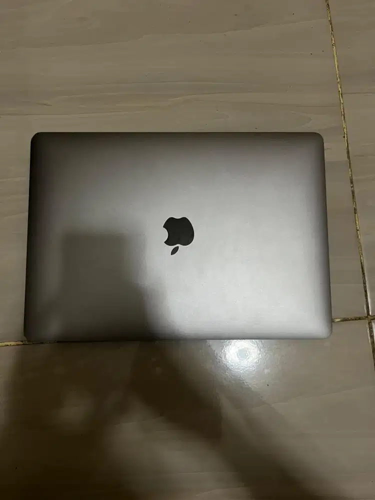 Macbook Air Retina 2019 13 Inch 8/256gb Grey