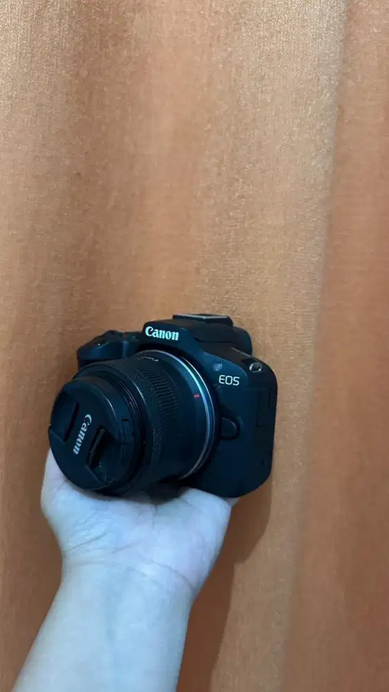kamera canon eos r50