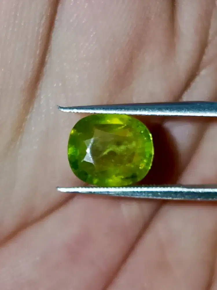 Natural Sphene Madagascar 2.48 Ct(s)