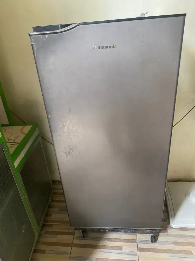 Kulkas 1 pintu panasonic