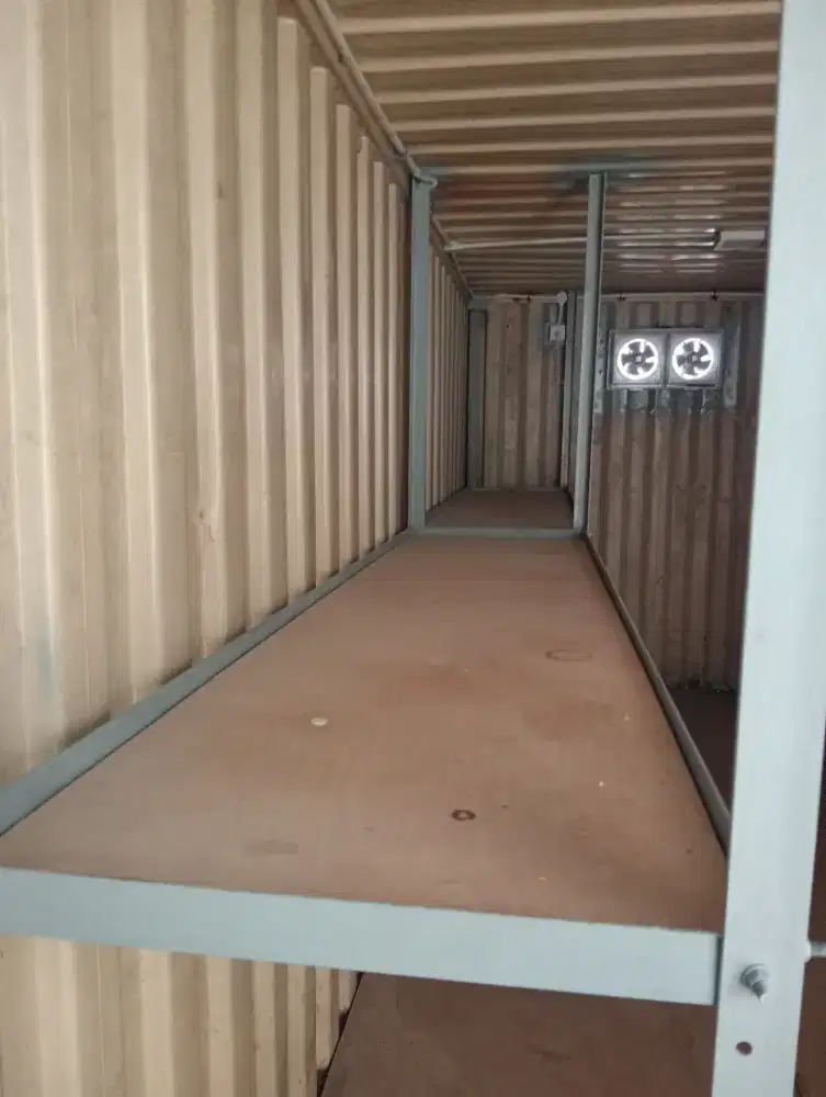 Jasa pembuatan kontainer untuk jualan