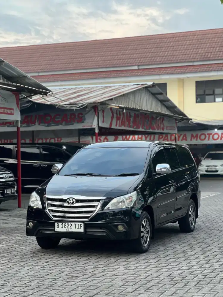 INNOVA G AT Tangan pertama 2015