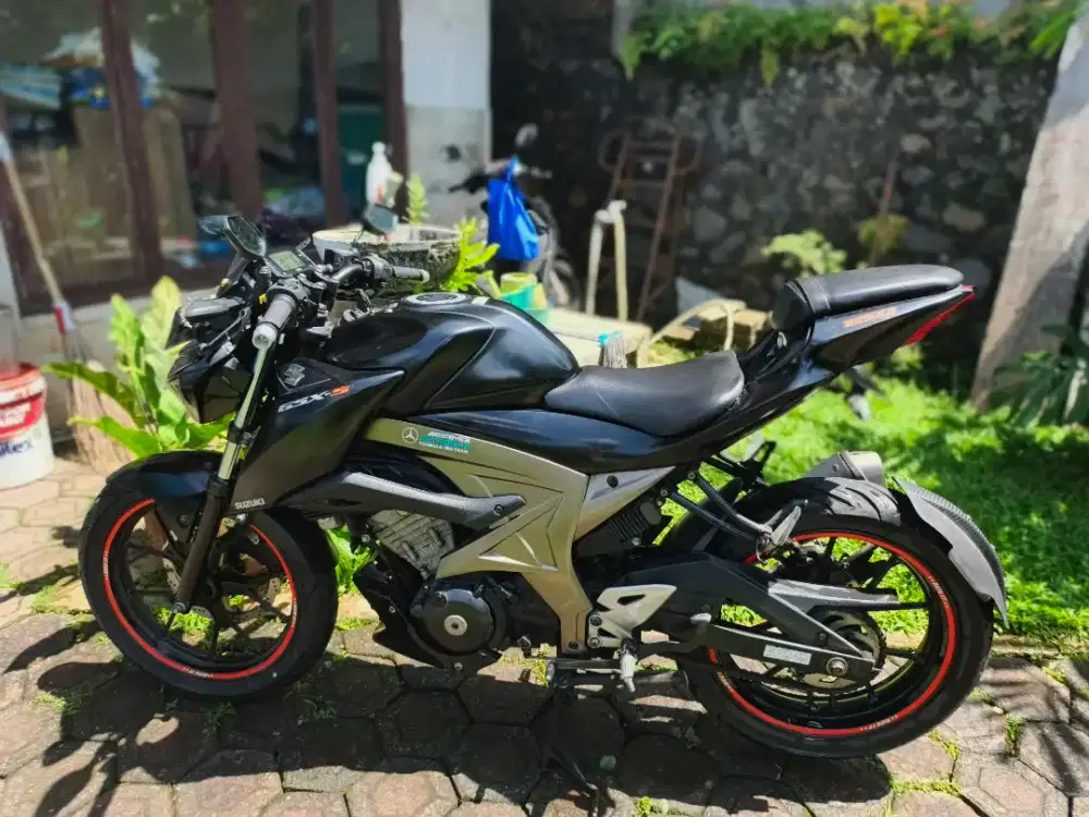 Suzuki GSX S 150 2017 PAJAK ON