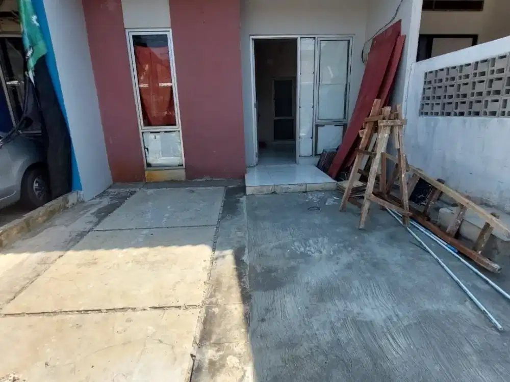 Disewakan Sewa Rumah Mutiara Gading City dekat Harapan Indah dan Summarecon Gading Crown 3 Kamar Tidur Harga Murah