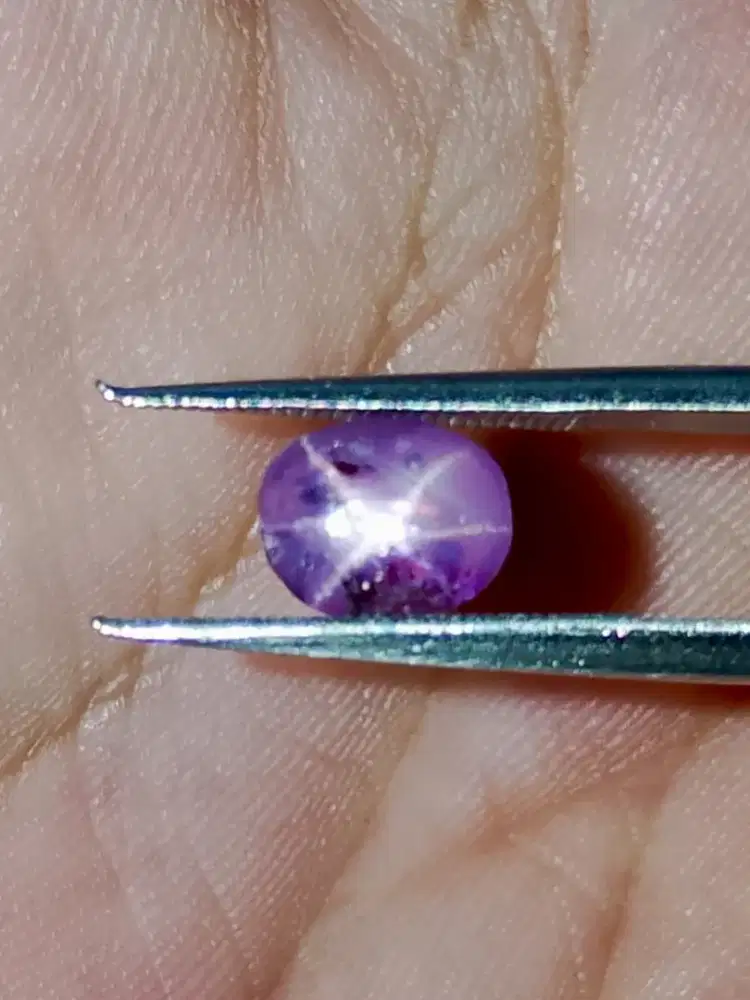 Natural Purple Star Sapphire (Ceylon)