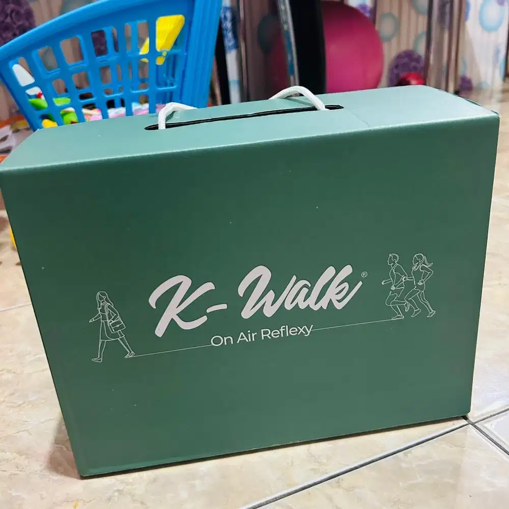 Sendal kesehatan k-walk