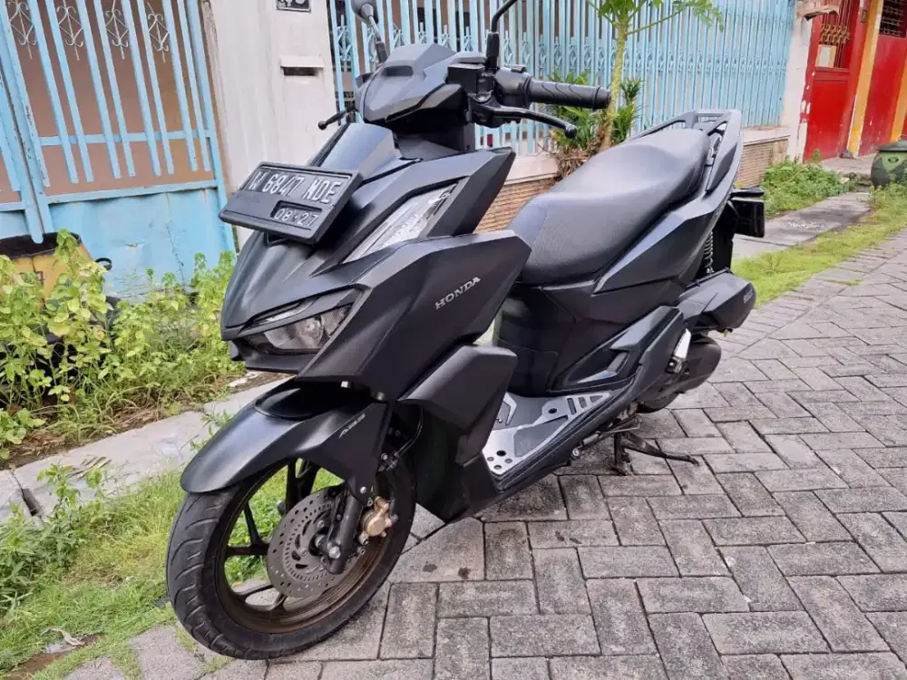 BU vario 160 ABS 2022 km 18 rb plat w sda istimewa