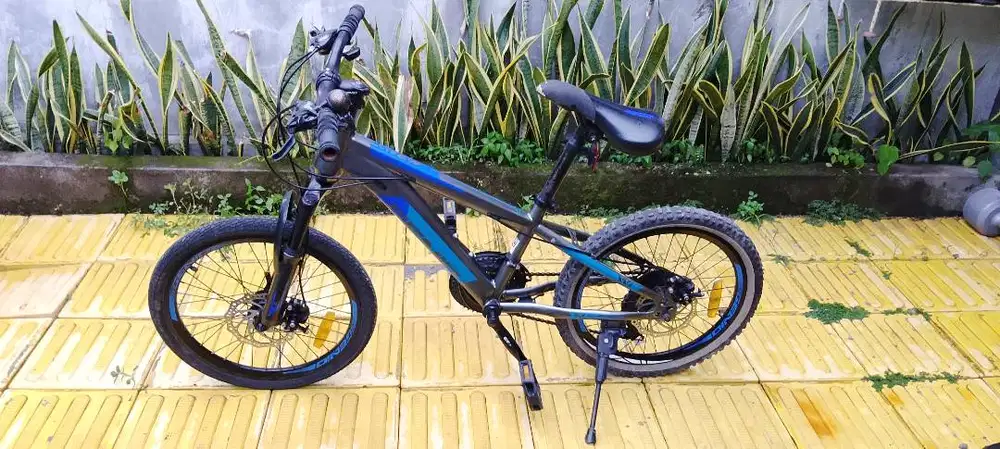 MTB 20 GENIO M3412 SHIMANO 8 SPEED