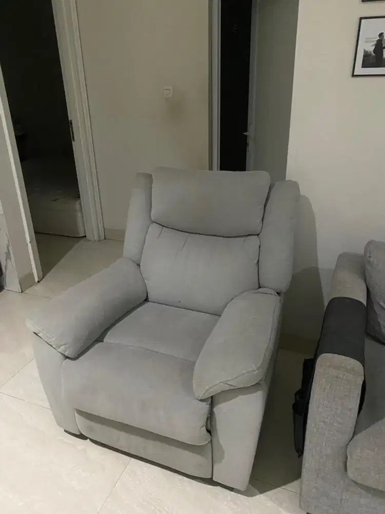 Kursi Recliner Informa