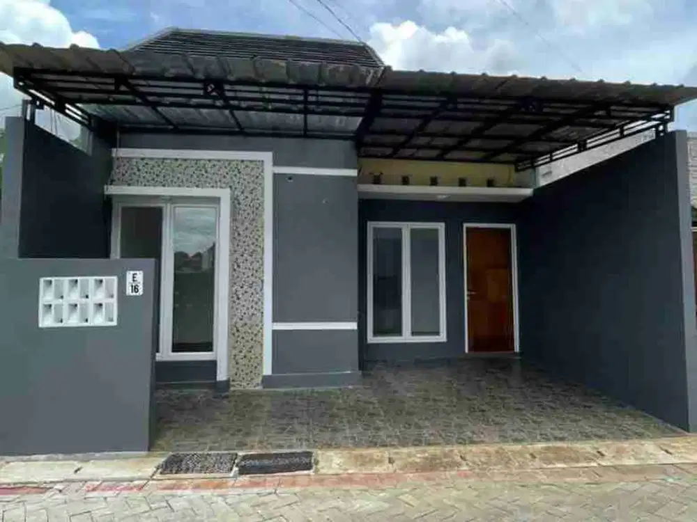 Rumah siap huni pinggir jln Raya dekat pintu tol area pengasinan sawangan Depok perm muli