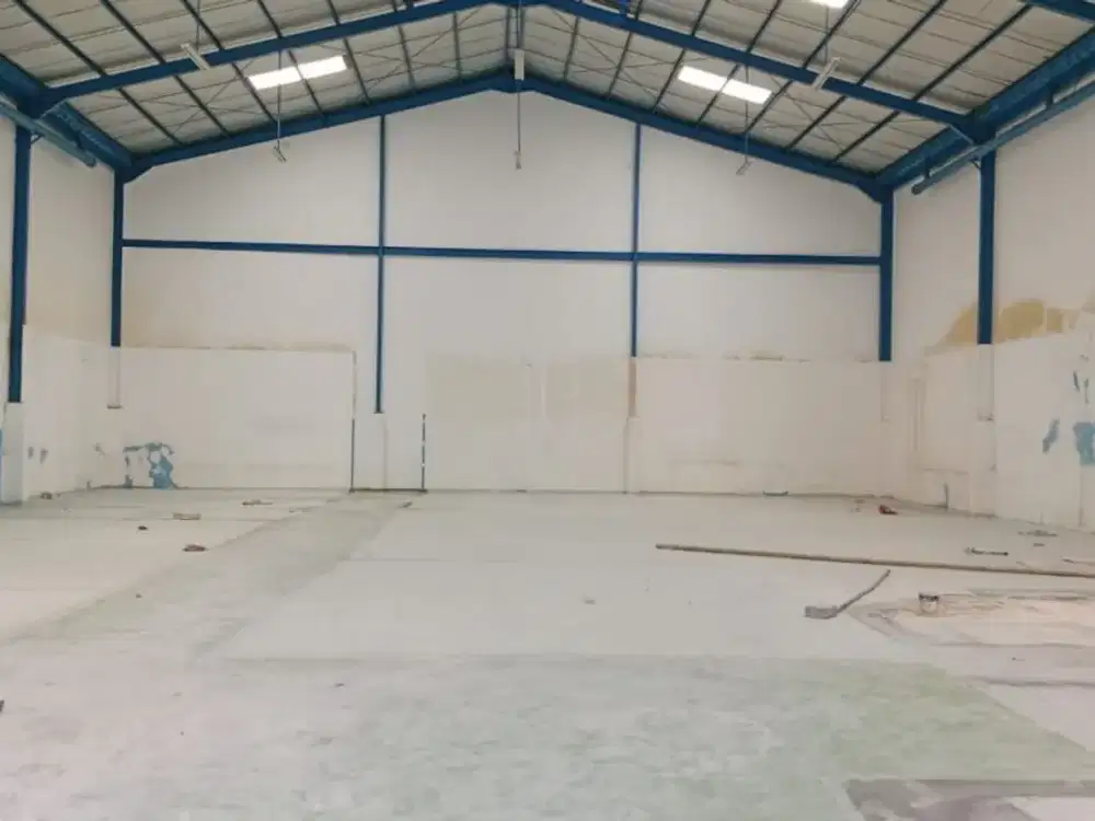 Sewa Gudang Termurah Muat 40 feet Dekat Tol di Cipondoh