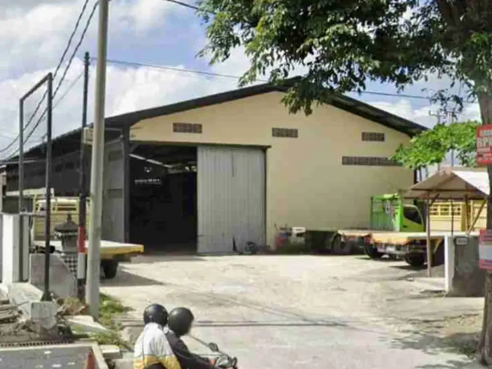 sewakan Gudang 11 are di HOS Cokroaminoto Denpasar