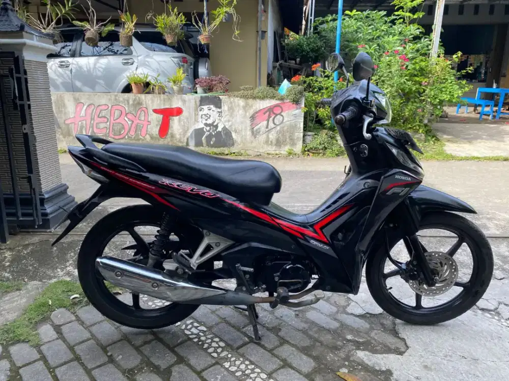 Revo CW THN 2016 plat AB sleman