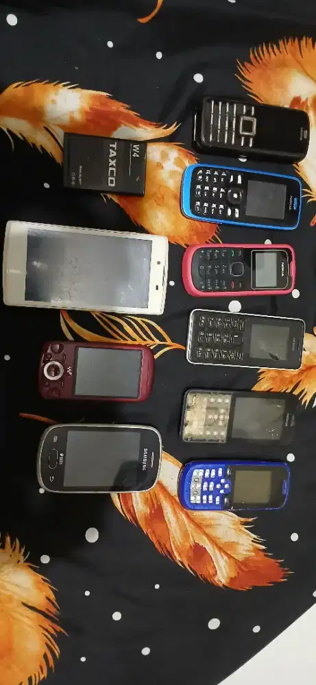 Hp jadul udah lama di di koleksi