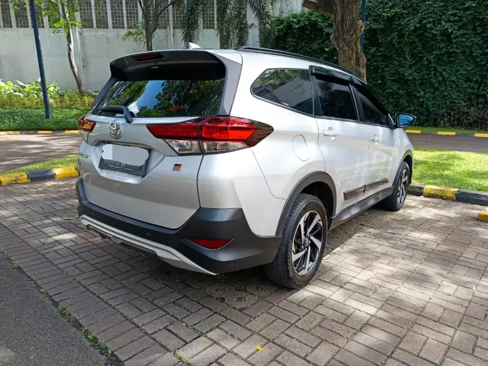 Rush GR Sport 1.5 AT