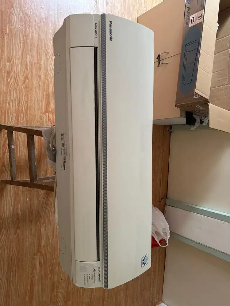 ac indor panasonic 1/2 pk