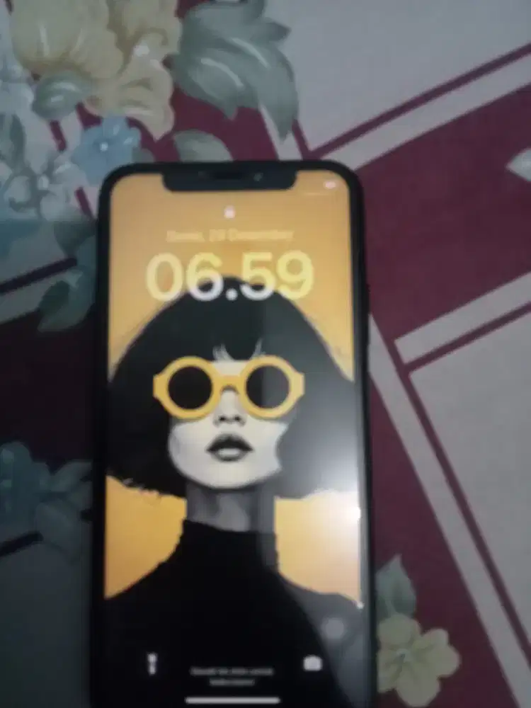 Iphone x 64gb hitam