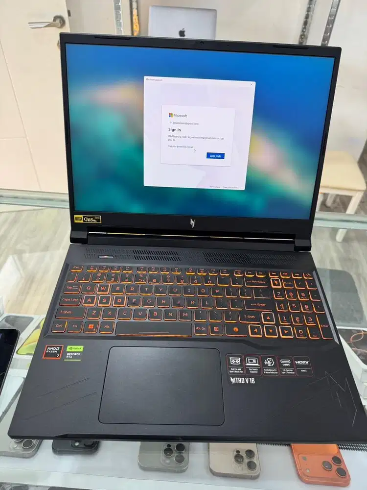 Acer Nitro V16 RTX 4050 R7 16inch