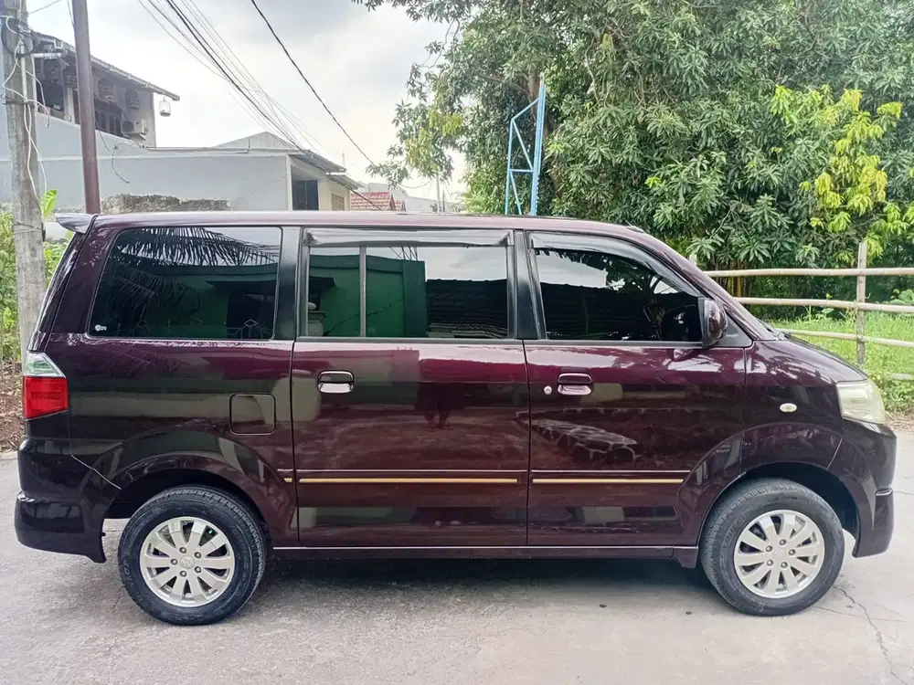 Suzuki APV 2010 Bensin
