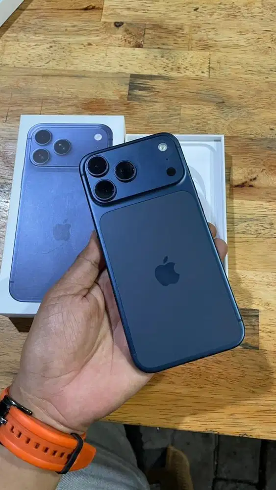 IPhone 17 Pro Max 256gb iBox Baru Pakai seminggu