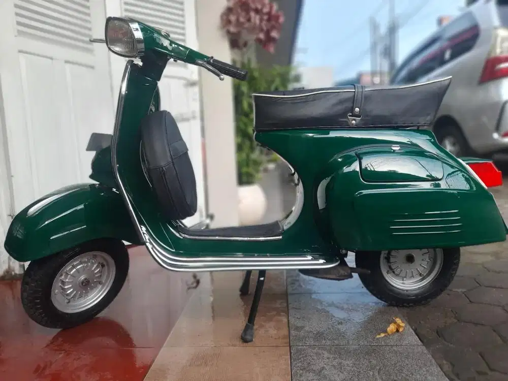 Vespa Super 1977