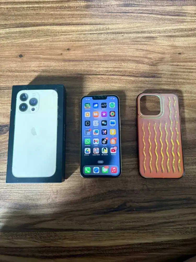 Iphone 13 pro gold 256 ibox