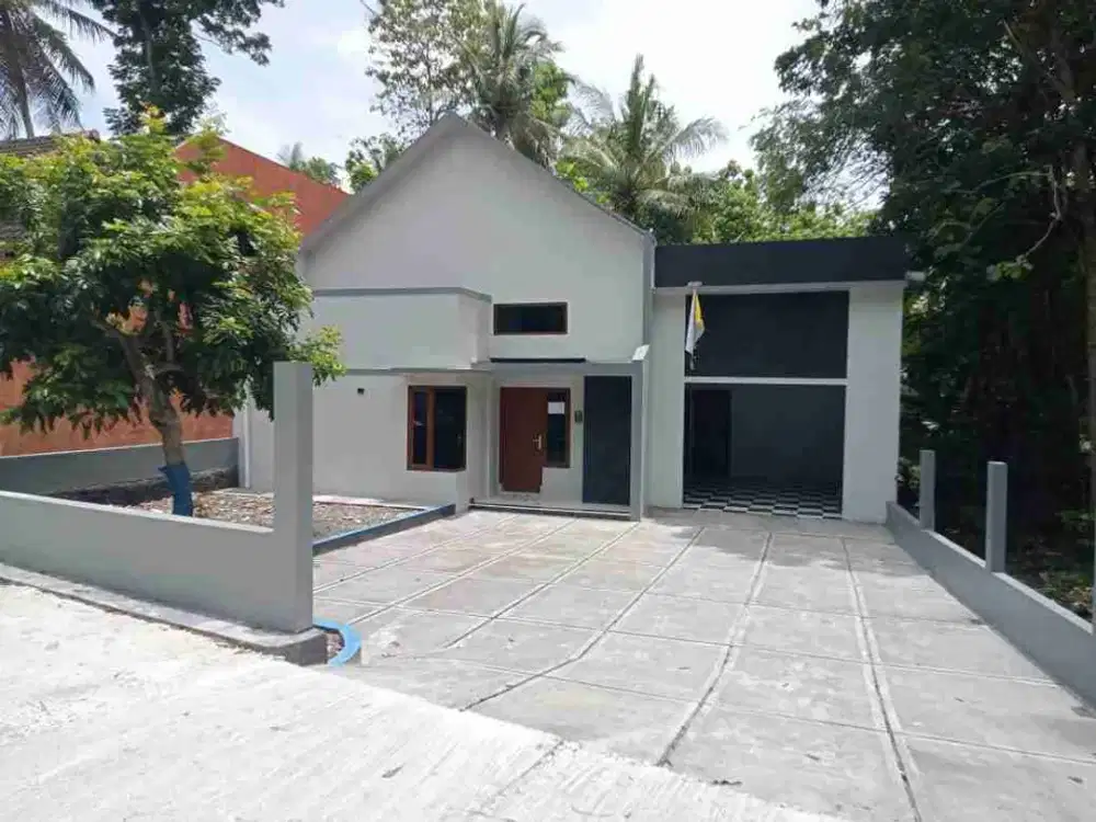 rumah baru luas 238m harga 600jutaan nego, halaman lega..