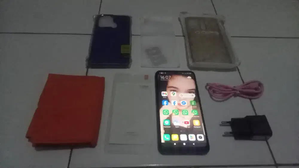 Redmi 9c ( 2022 )
Ram 3gb Rom 32gb
Blue Edition