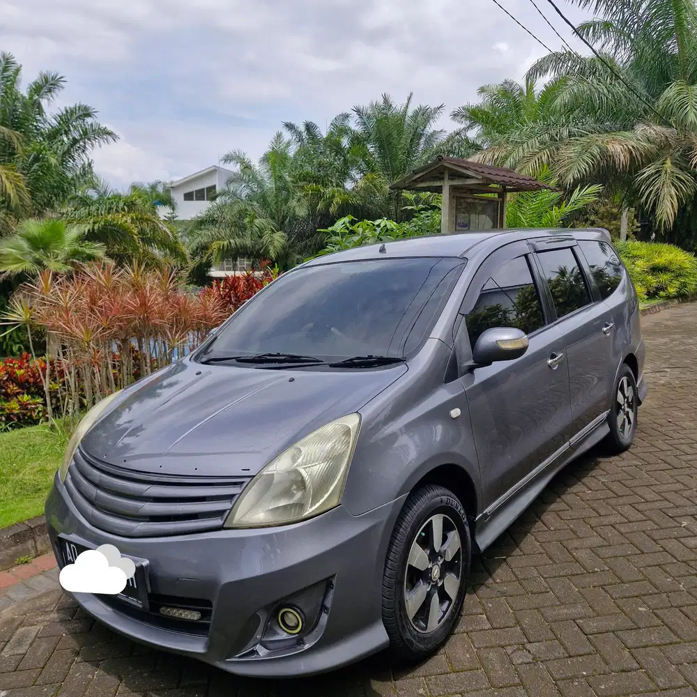 Nissan Livina 2007 Bensin