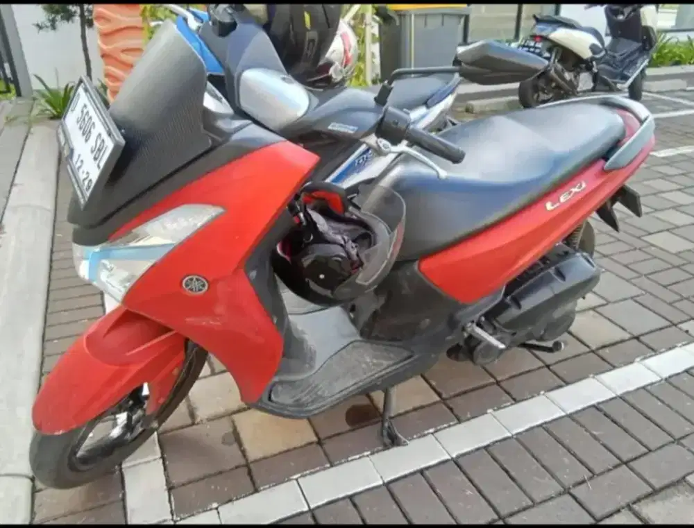 Yamaha LEXI 125cc lengkap PAJK HIDUP