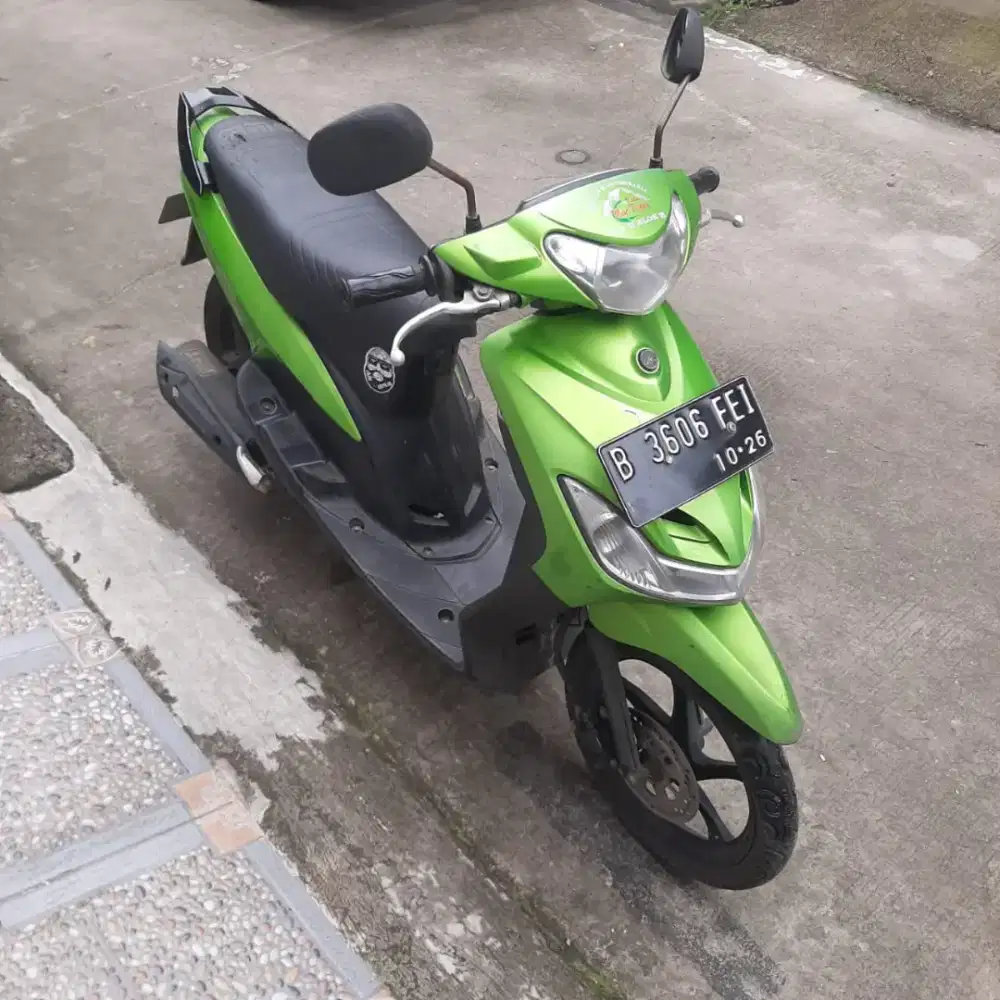 Yamaha Mio 2011 ss lengkap mesin bagus pajak hidup Bekasi kabupaten