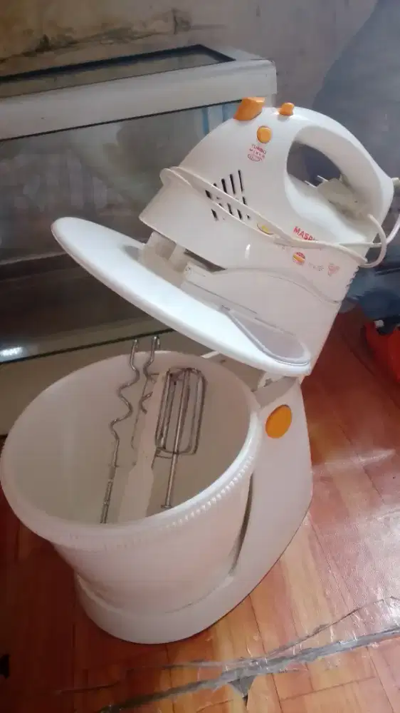 Mixer duduk maspion MT1180