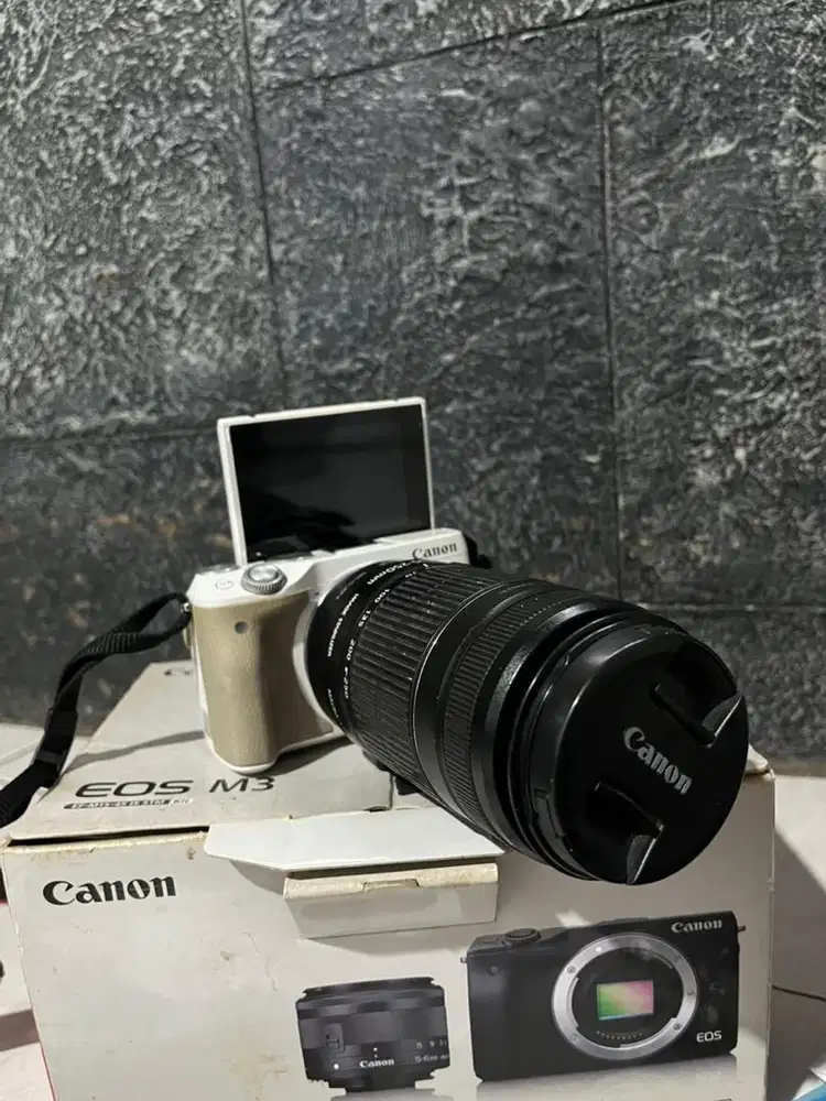Kamera CANON EOS M3 + lensa tele 250mm