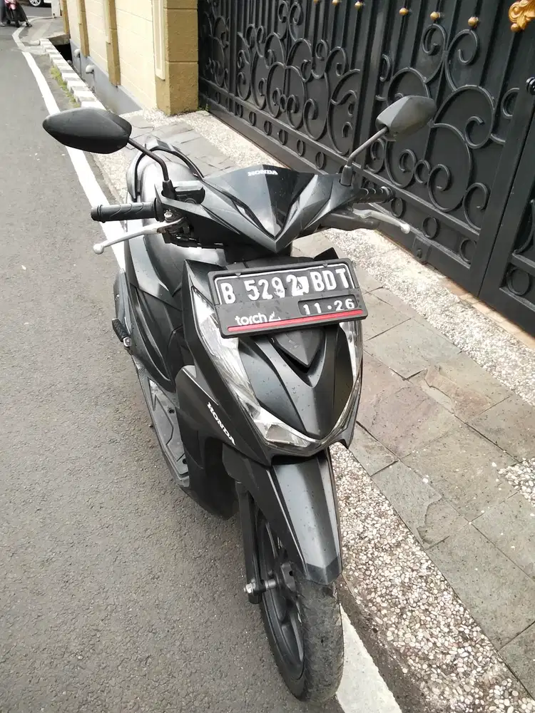 Honda Beat deluxe tahun 2021 surat surat komplit B dki