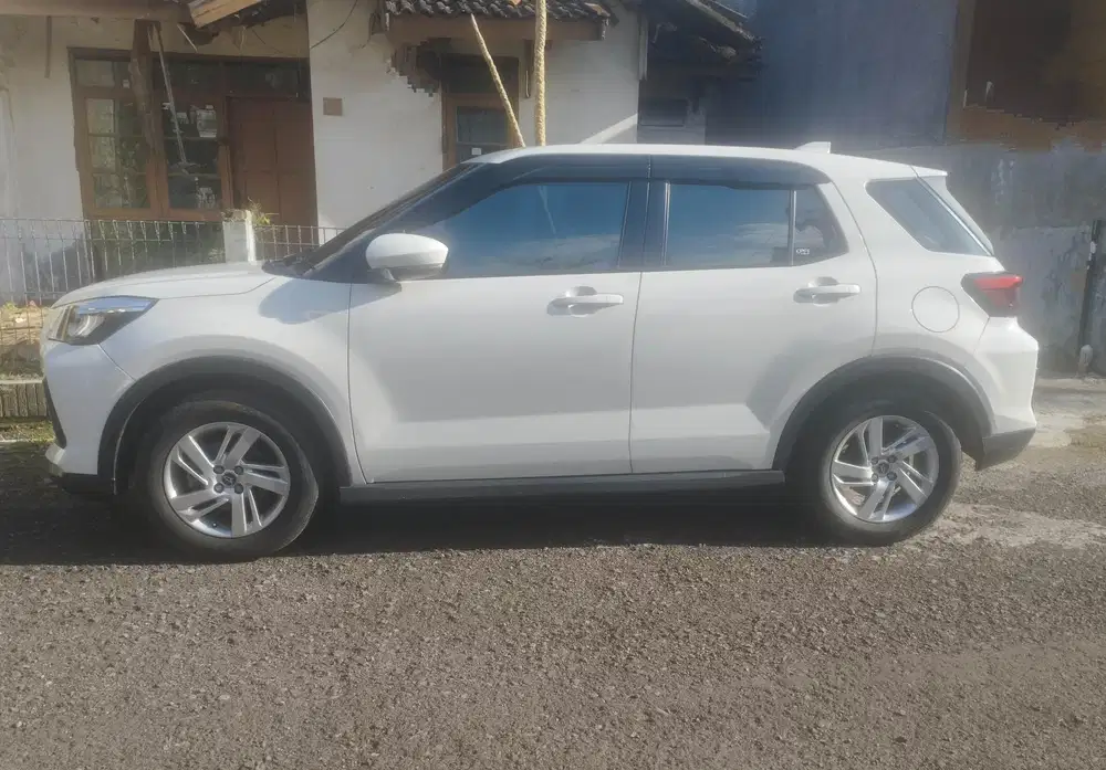 Daihatsu Rocky 2021 Bensin
