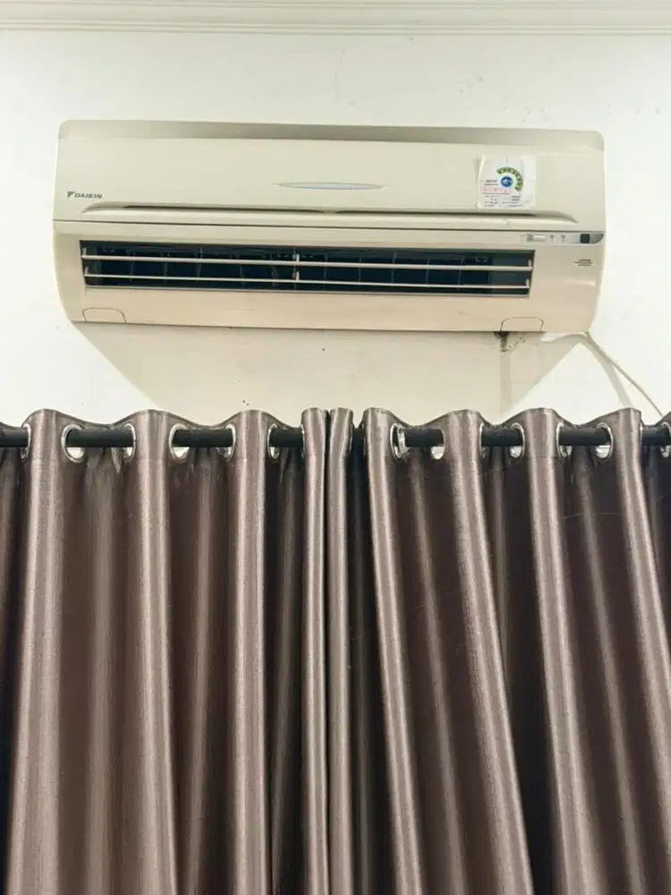 Ac daikin 3/4 PK jual murah aja