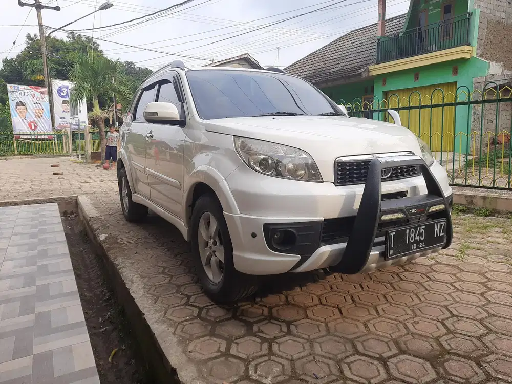 Toyota Rush 2012 Bensin