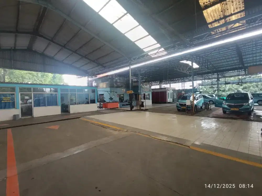 Lowongan kerja sopir . Driver.