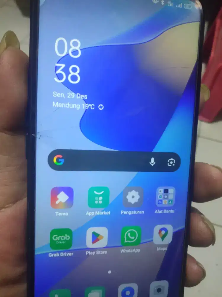 Oppo a16.hp + carger .  Ram 6/128