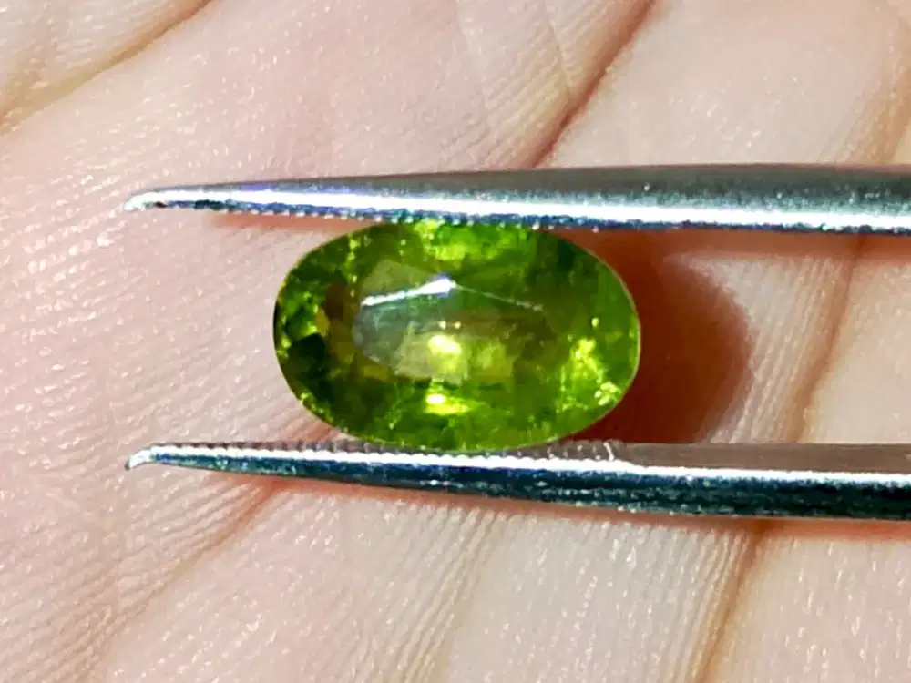 Natural Bi Color Sapphire 2.07 Ct(s)